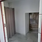 Bord De Loire Piscine Jacuzzi בית נופש *