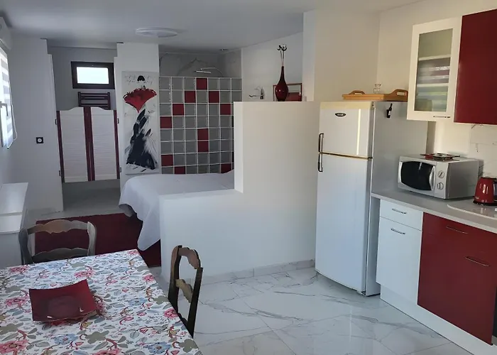 Le De Frina En Bord De Loire *